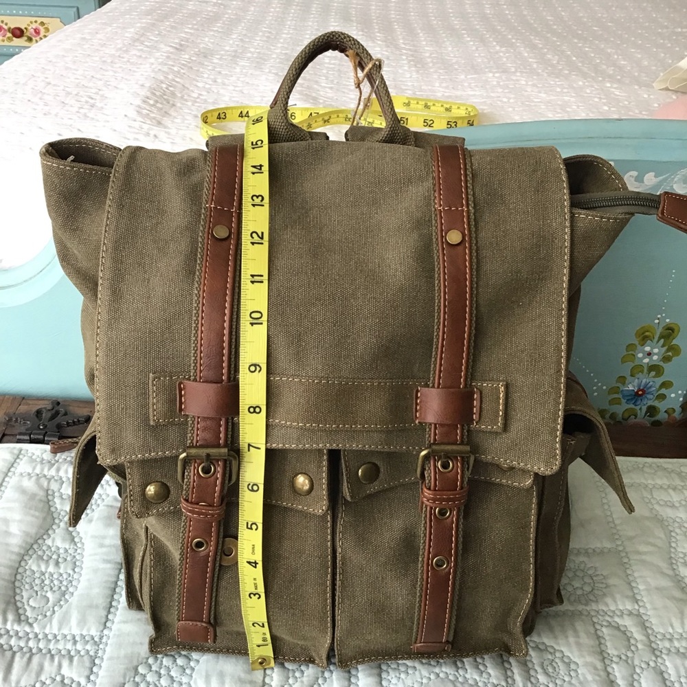 Sun and Sand CargoIt Canvas Backpack